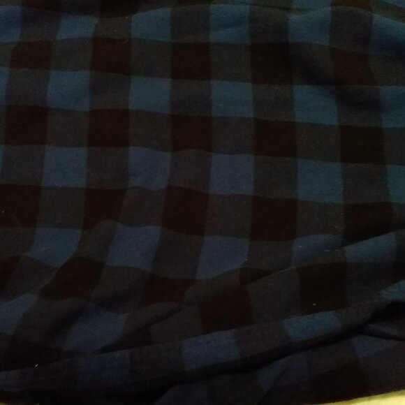 St. John's Bay Men's Blue Checked Flannel Shirt. Size 2XLT .Long Sleeved. NWOT - Picture 6 of 8